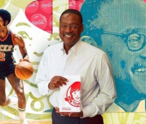 NBA有位“隐形富豪”（一），净资产仅次于乔、魔、詹